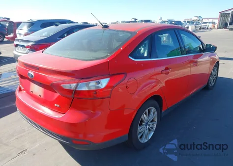 2012 Ford Focus Sel z USA, uszkodzony, nr VIN 1FAHP3H27CL205104
